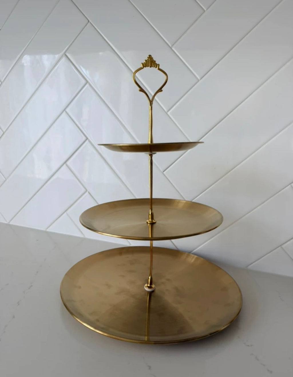 Classic round platter