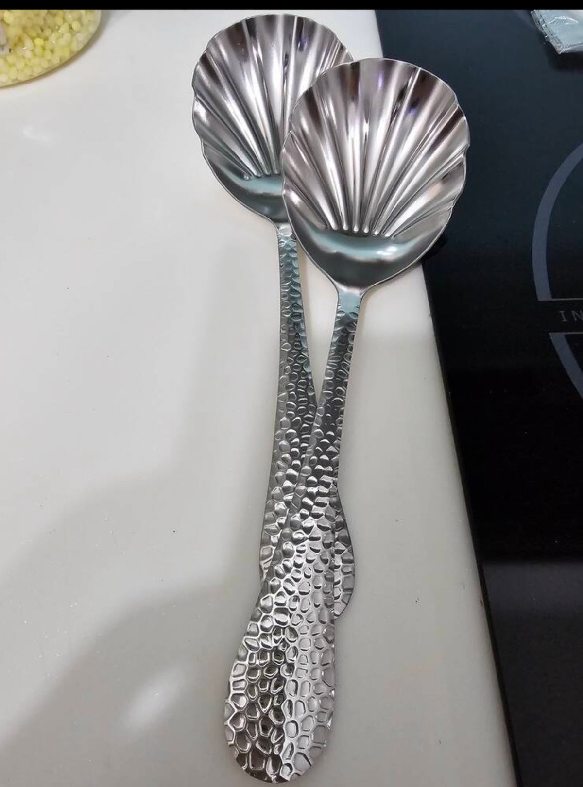 Shell serving spoon