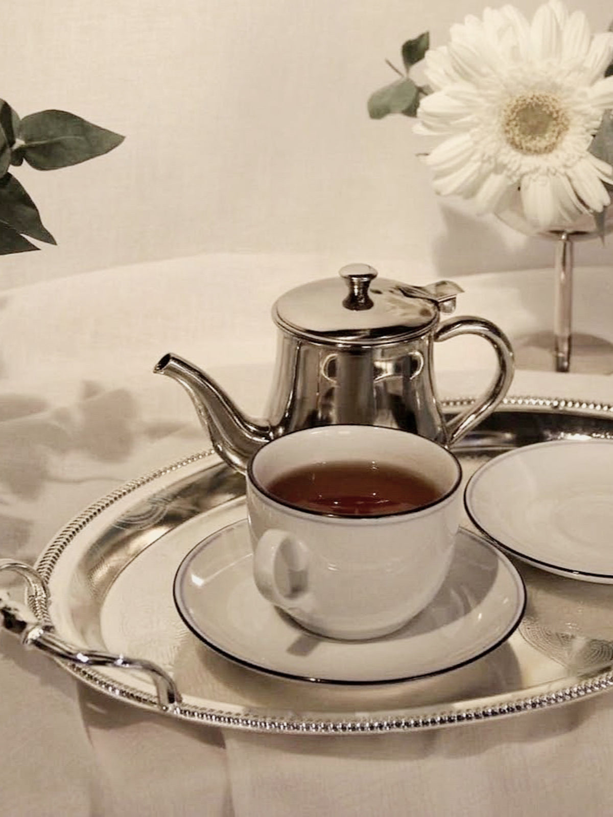 Majestic Oval tray set